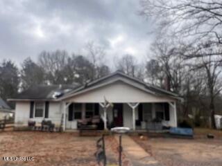 1204 Main Street Corinth, MS 38834 - Photo 1 of 3 Front