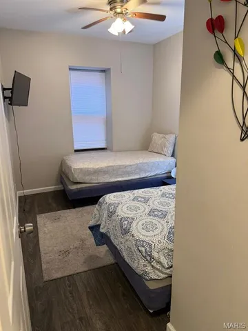 $1,250 | 3854 Folsom Avenue, Unit 1F, St. Louis, MO 63110