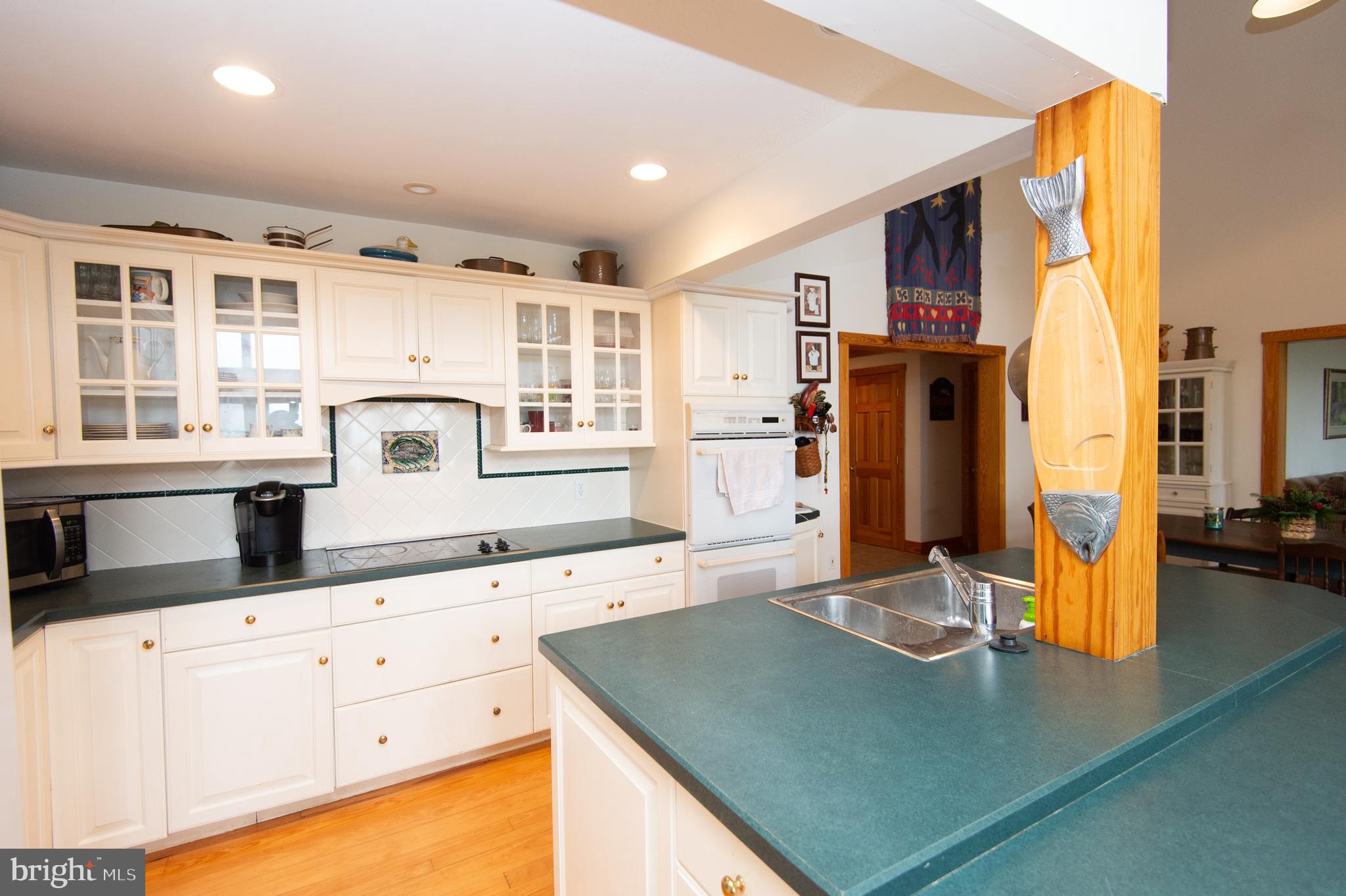 6041 Corners Wharf Road Cambridge, MD 21613 - Photo 11 of 51 kitchen