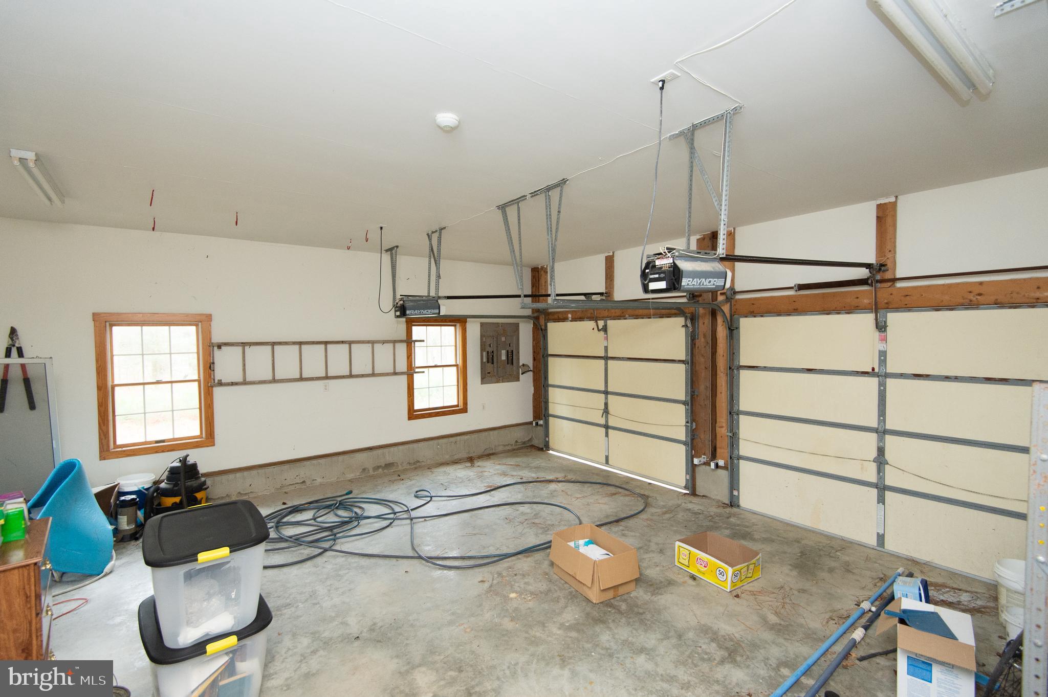 6041 Corners Wharf Road Cambridge, MD 21613 - Photo 43 of 51 garage