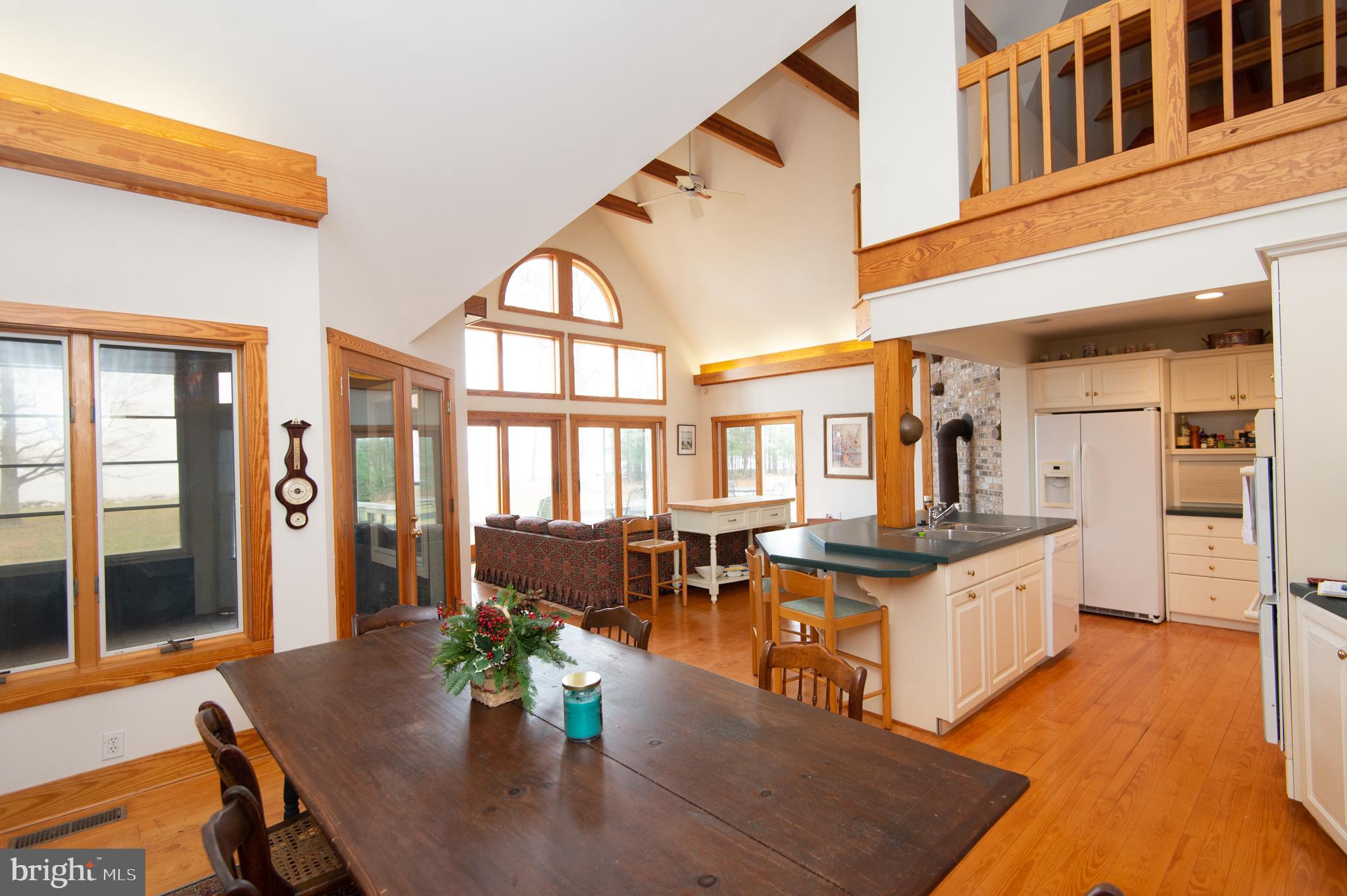 6041 Corners Wharf Road Cambridge, MD 21613 - Photo 8 of 51 dining area