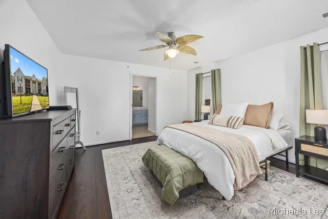 $234,900 | 3169 East Crystal Waters Drive, Unit 8, Holland, MI 49424