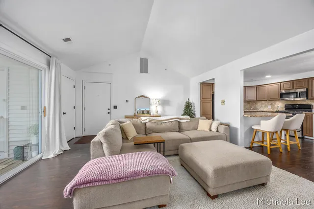 $234,900 | 3169 East Crystal Waters Drive, Unit 8, Holland, MI 49424