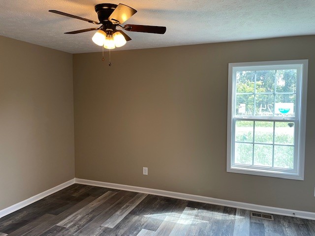 444 Slagtown Road Cowan, TN 37318 - Photo 11 of 15 Gallery Image 11