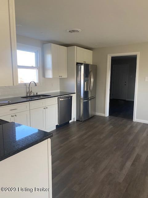 944 Leeport Road Milton, KY 40045 - Photo 25 of 27 Kitchen