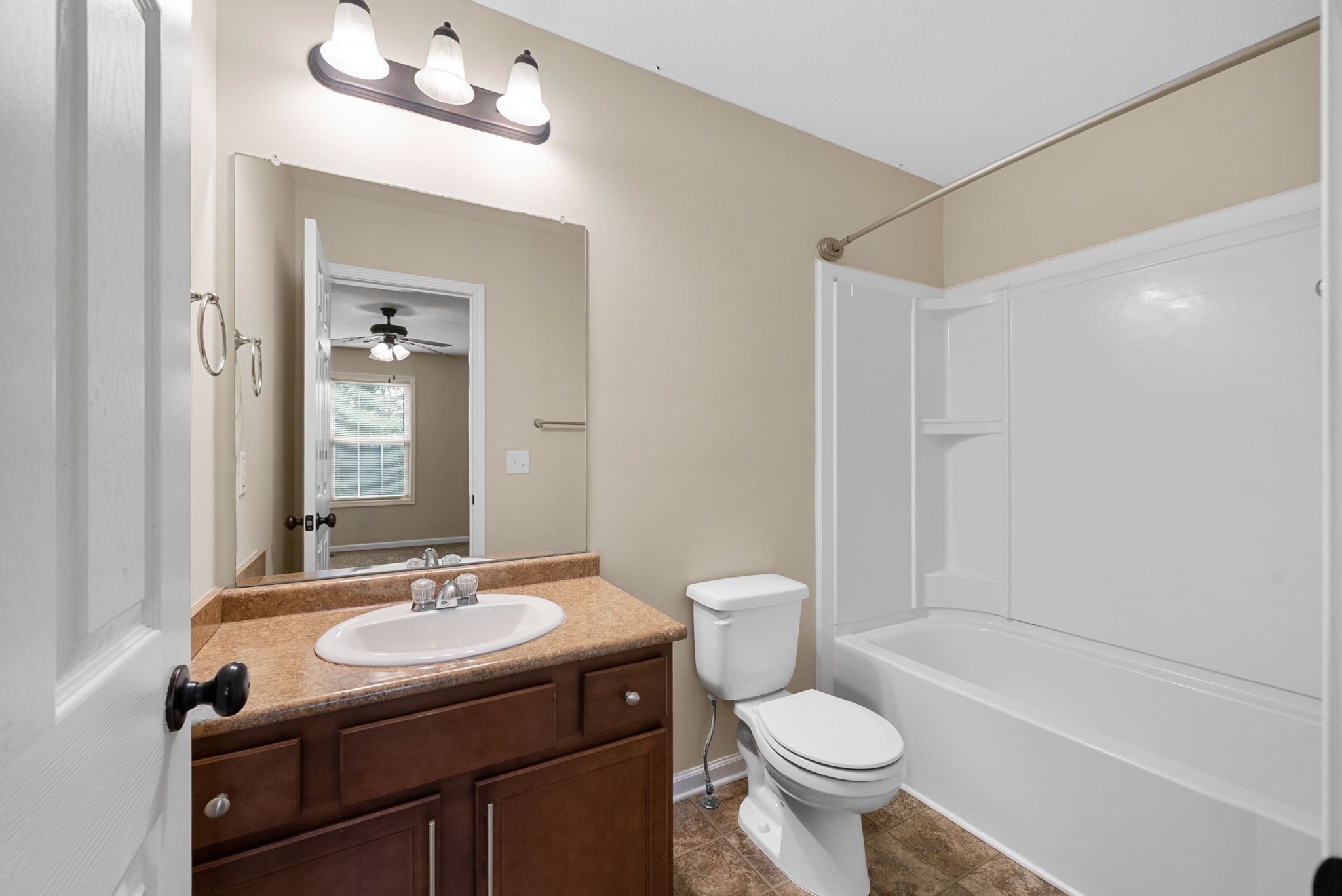 770 Needmore Road, Unit 20 Clarksville, TN 37040 - Photo 11 of 15