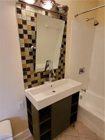 $2,350 | 285 Centennial Olympic Park Drive Northwest, Unit 905, Atlanta, GA 30313