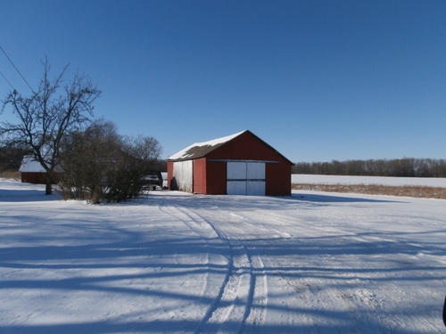 401 Escott Road Owosso, MI 48867 - Photo 32 of 33 31337750-31.JPG