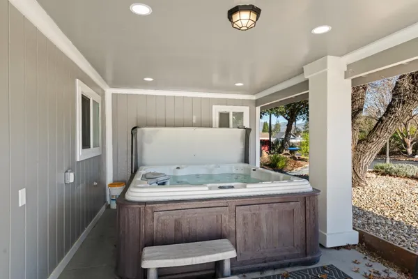 $2,218,888 | 2180 Patton Avenue, Napa, CA 94559