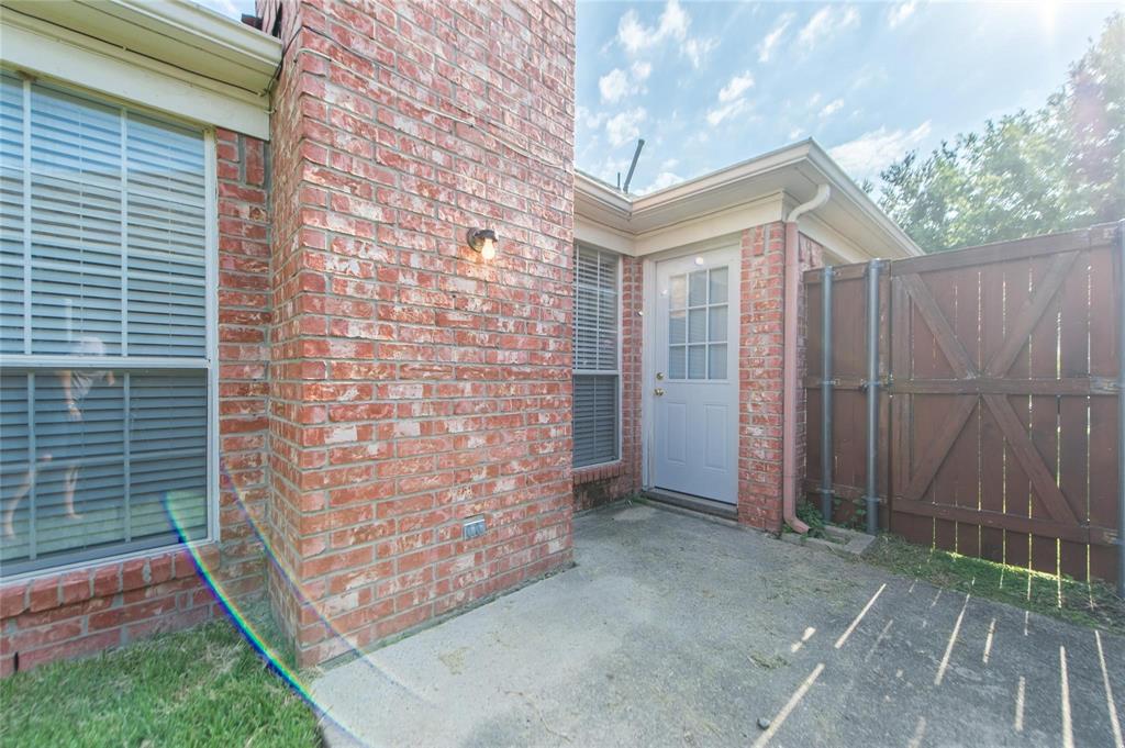 334 Touchdown Drive Irving, TX 75063 - Photo 31 of 32