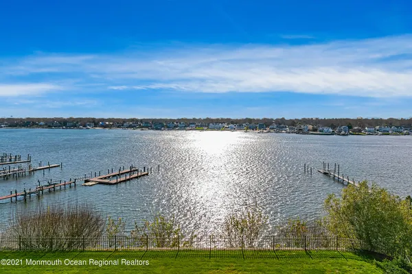 $6,400,000 | 1015 Forrest Road, Brielle, NJ 08730