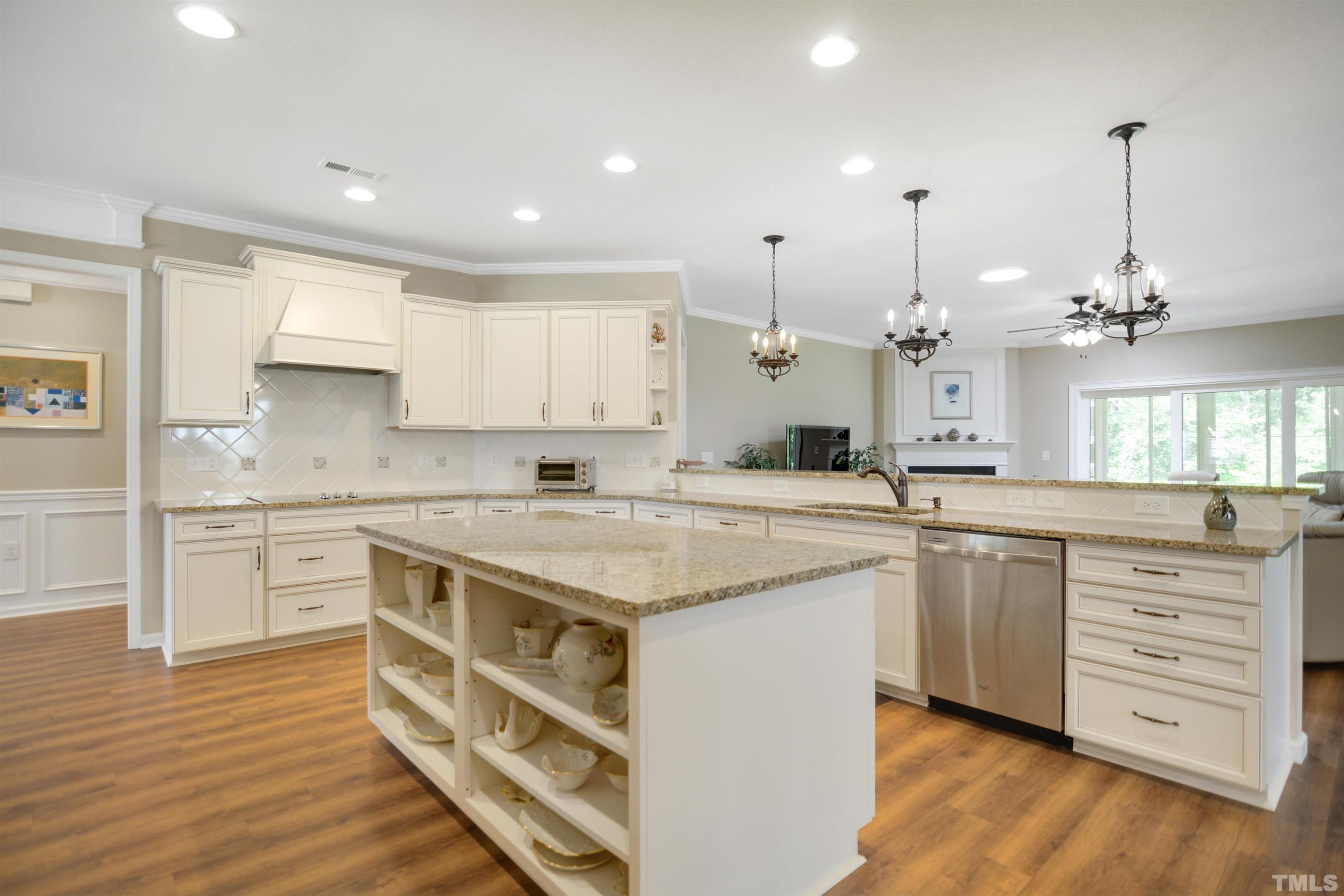 107 Tuttle Road Durham, NC 27703 - Photo 9 of 39 Gallery Image 9
