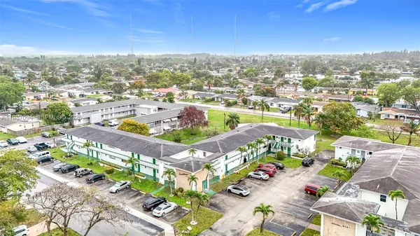 $110,000 | 6730 Arbor Drive, Unit 110, Miramar, FL 33023