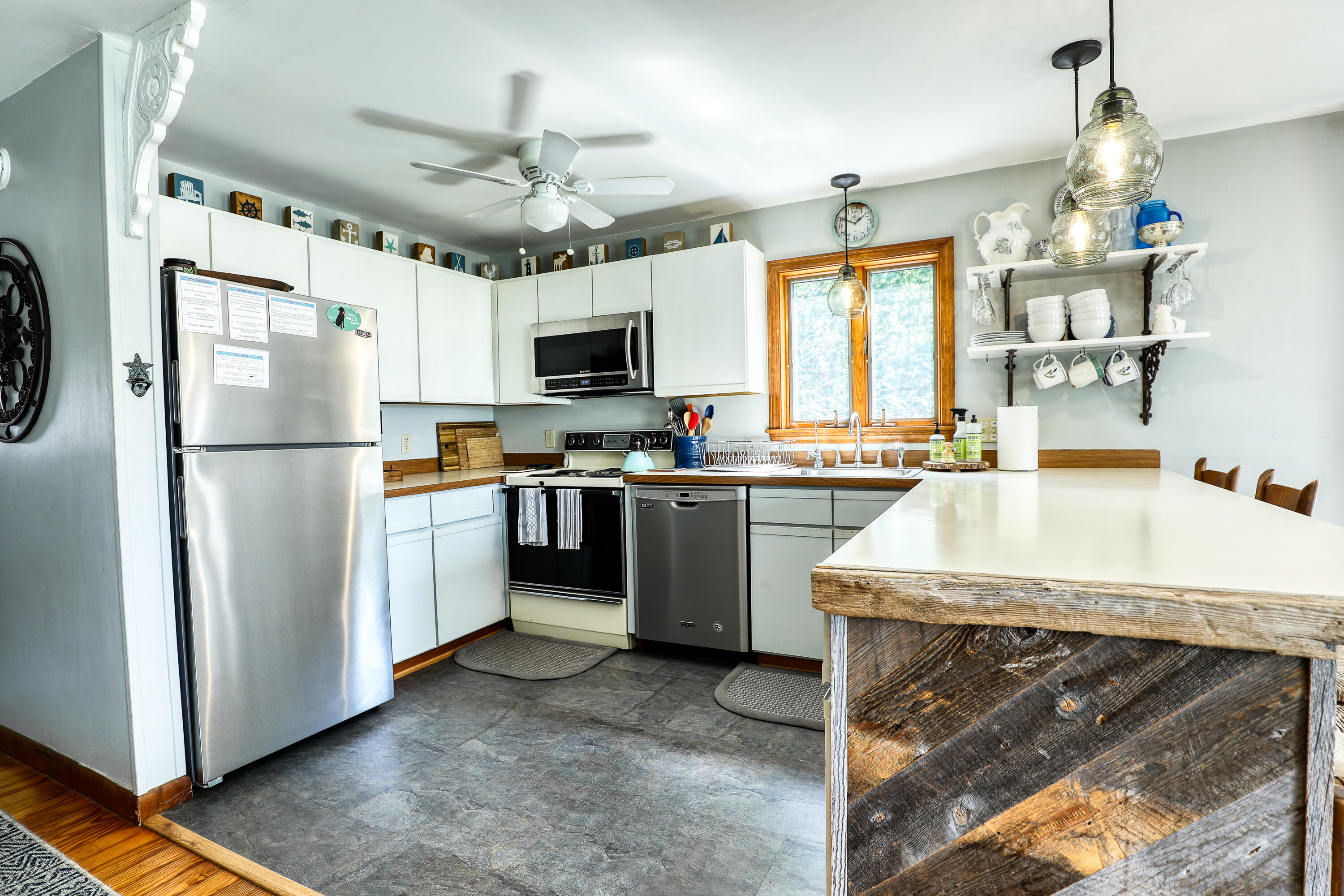 22 Bayberry Road Trenton, ME 04605 - Photo 10 of 28 164A6643