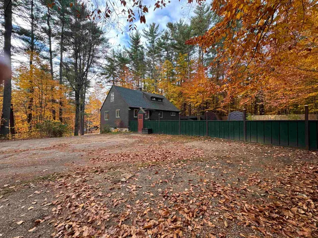 $425,000 | 4 Brookwood Drive, Ossipee, NH 03864