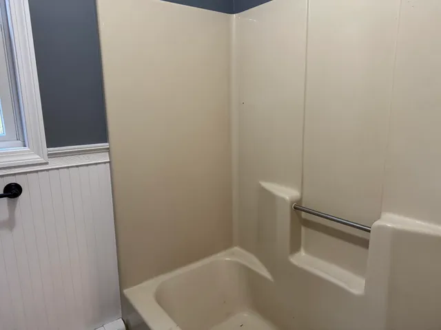 $425,000 | 4 Brookwood Drive, Ossipee, NH 03864