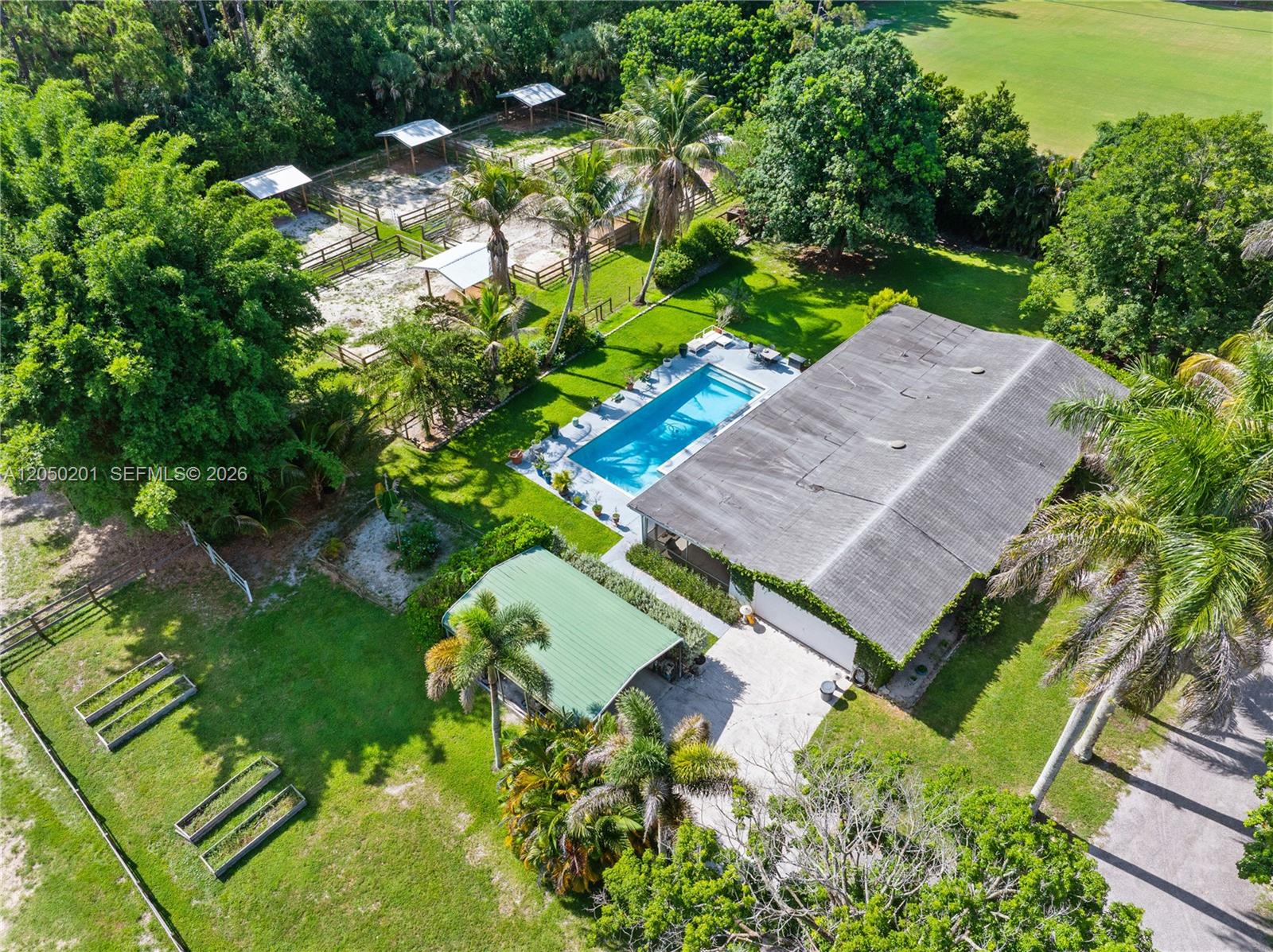 1068 D Road Loxahatchee, FL 33470 - Photo 9 of 53