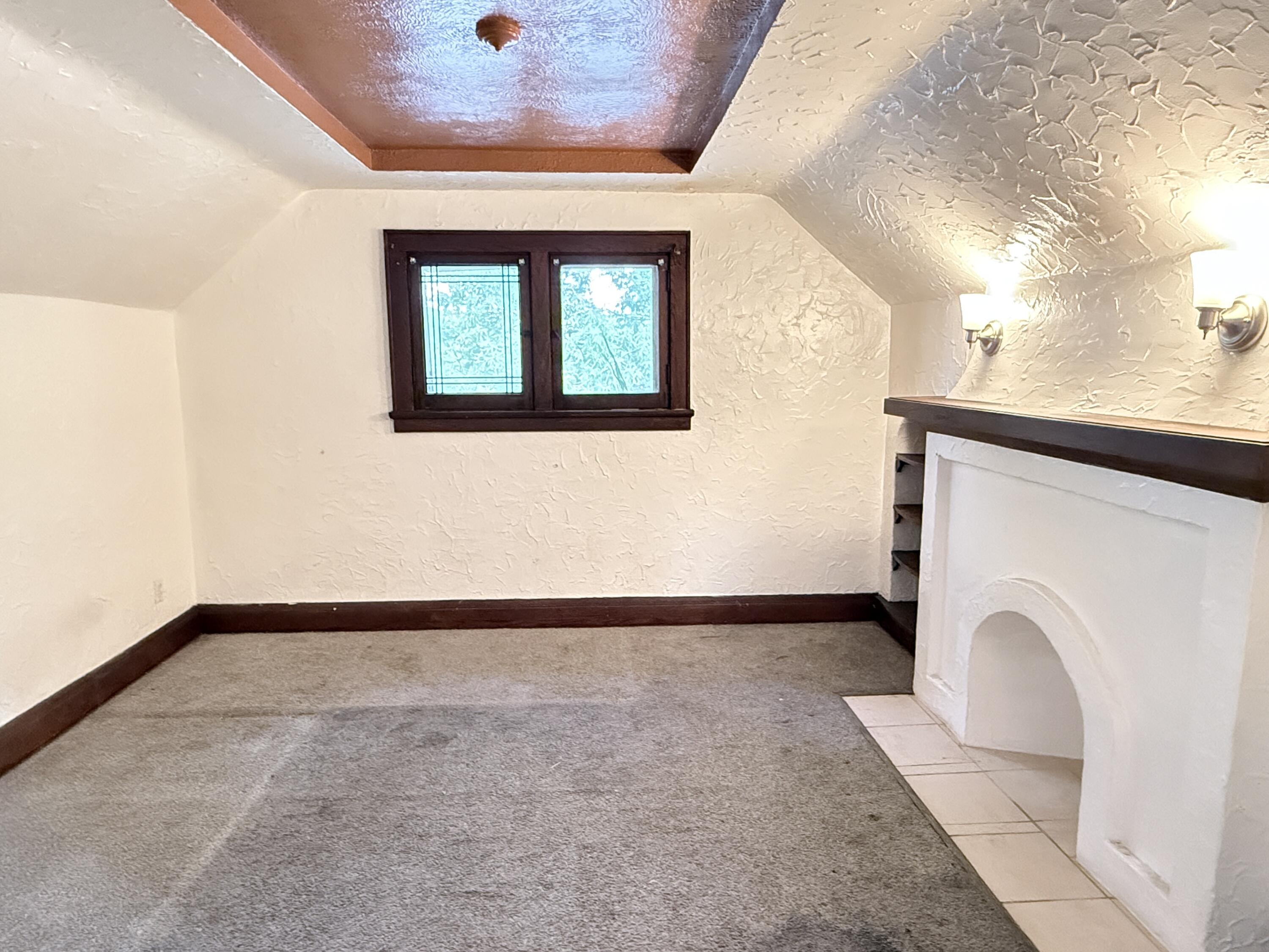 3343 North 41st Street Milwaukee, WI 53216 - Photo 9 of 13 Upper unit (4)