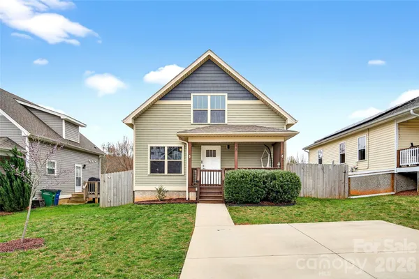 $399,000 | 18 Yarrow Meadow Road, Weaverville, NC 28787