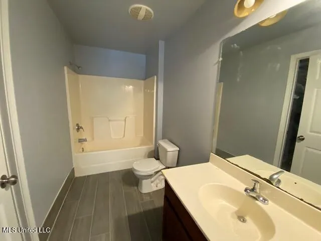 $1,100 | 2816 53rd Avenue, Unit A, Gulfport, MS 39501