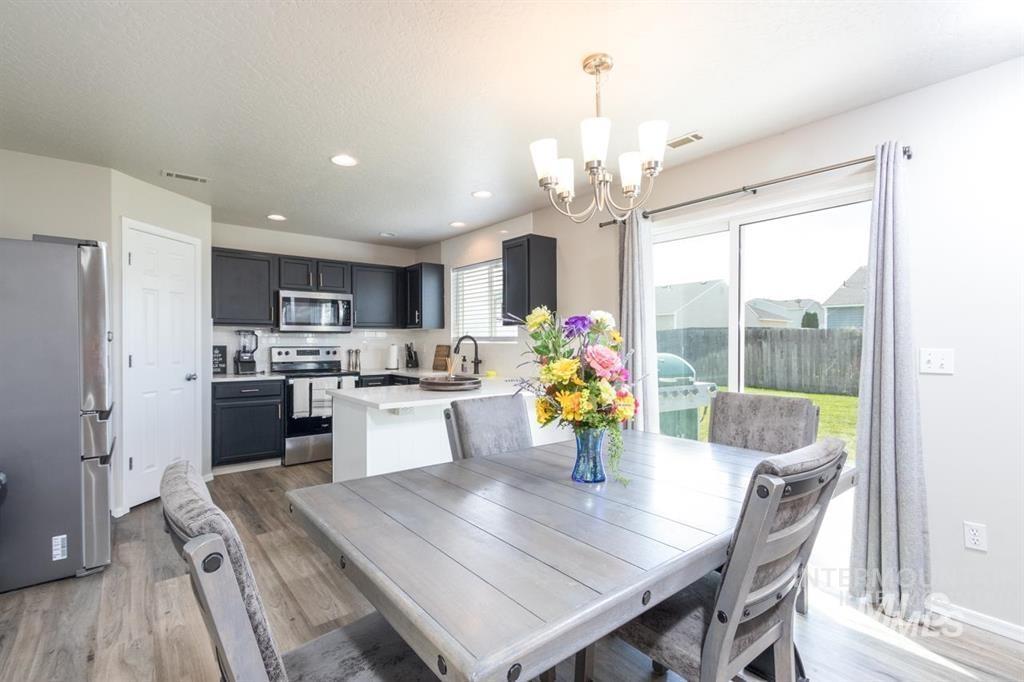 13779 Paraiso Avenue Caldwell, ID 83607 - Photo 3 of 28