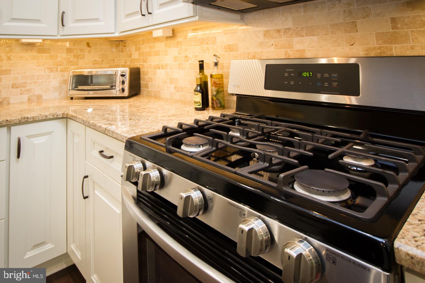 3644 Salina Road Philadelphia, PA 19154 - Photo 12 of 44 Gallery Image 12