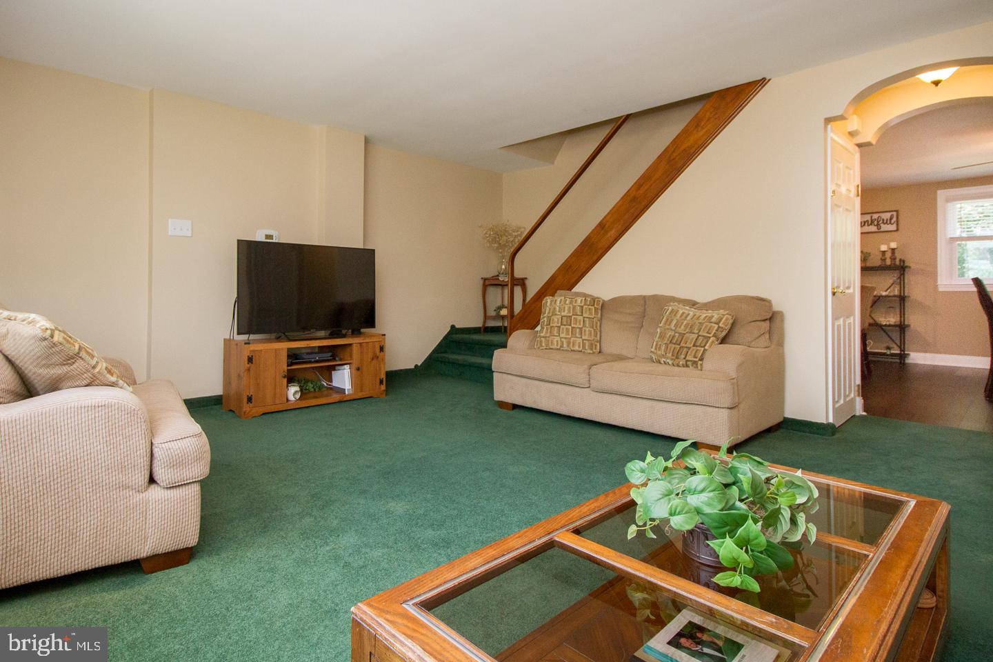 3644 Salina Road Philadelphia, PA 19154 - Photo 7 of 44 Gallery Image 7