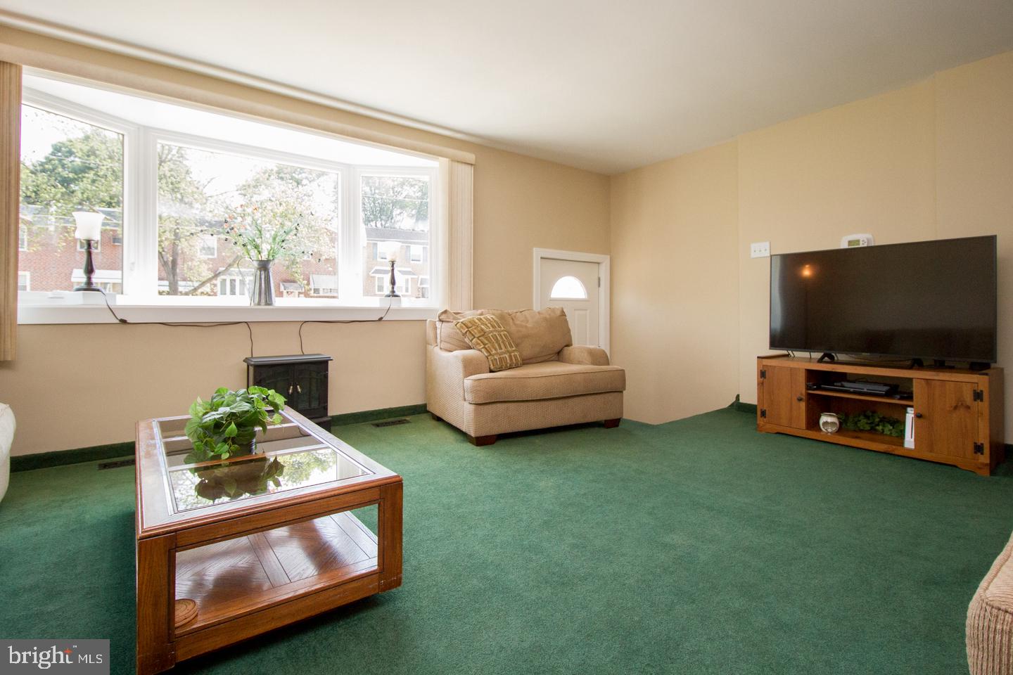 3644 Salina Road Philadelphia, PA 19154 - Photo 8 of 44 Gallery Image 8