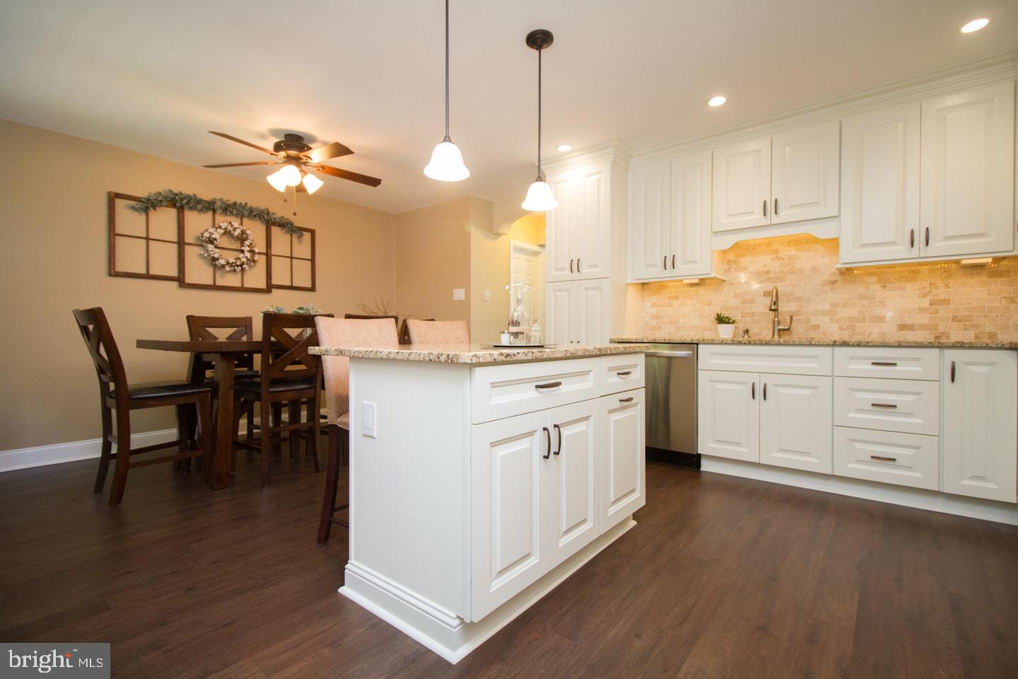 3644 Salina Road Philadelphia, PA 19154 - Photo 9 of 44 Gallery Image 9