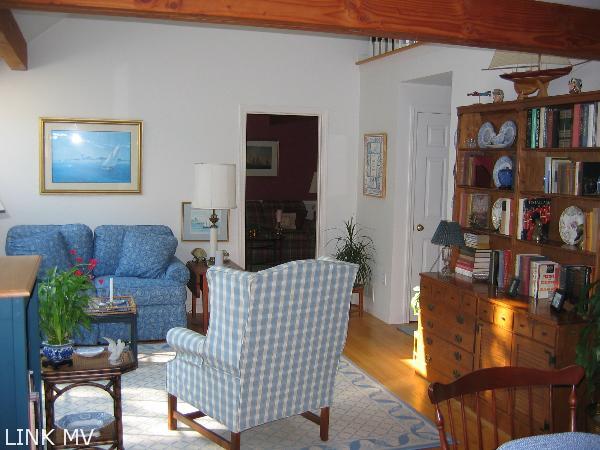 44 Bold Meadow Road Edgartown, MA 02539 - Photo 11 of 16 http://d1qzqeyxiitrap.cloudfront.net/photos/17659/600/fa0b1311.jpg