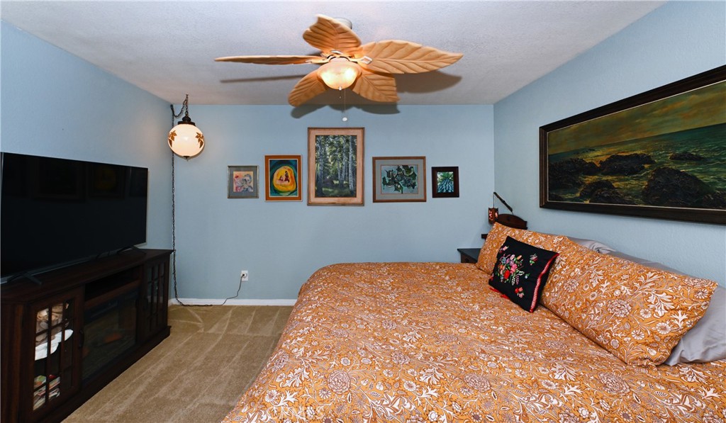 17371 Mockingbird Canyon Road Riverside, CA 92504 - Photo 38 of 73 Primary Suite