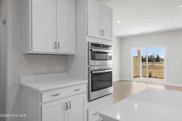 $2,350 | 7418 Linda Vista Lane, Leland, NC 28451