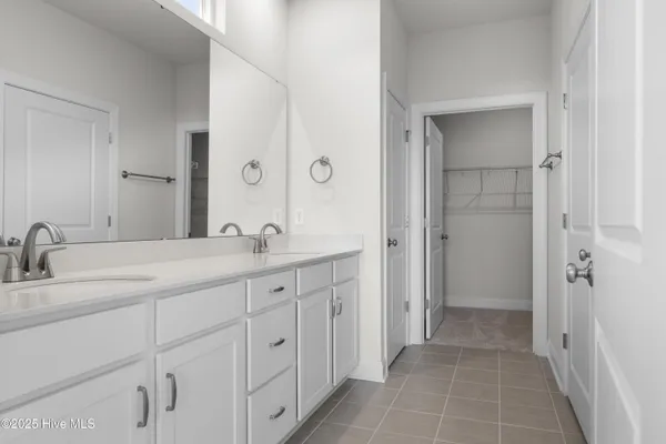 $2,350 | 7418 Linda Vista Lane, Leland, NC 28451