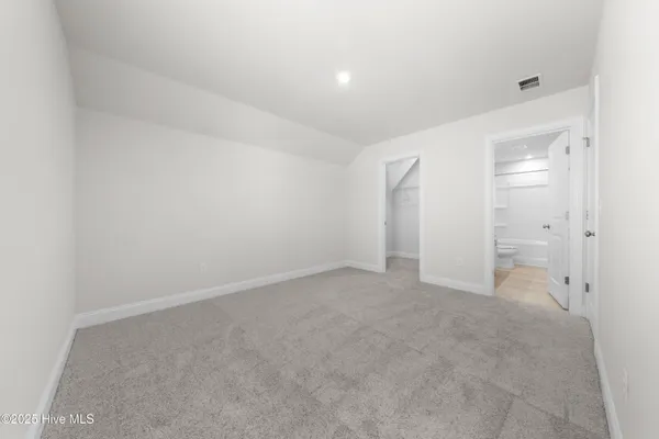 $2,350 | 7418 Linda Vista Lane, Leland, NC 28451