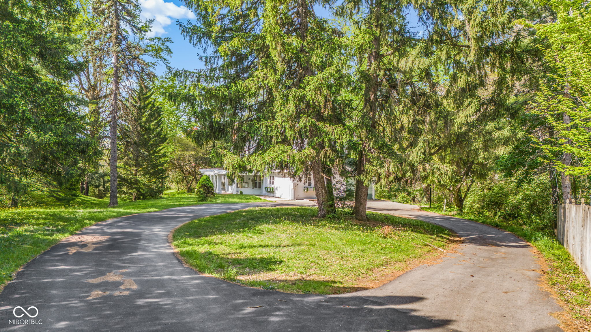 1207 Van Buskirk Road Anderson, IN 46011 - Photo 4 of 80