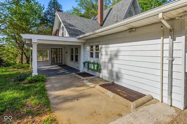 $475,000 | 1207 Van Buskirk Road, Anderson, IN 46011