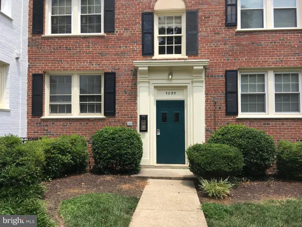 $1,625 | 2055 38th Street Southeast, Unit 101, Washington, DC 20020