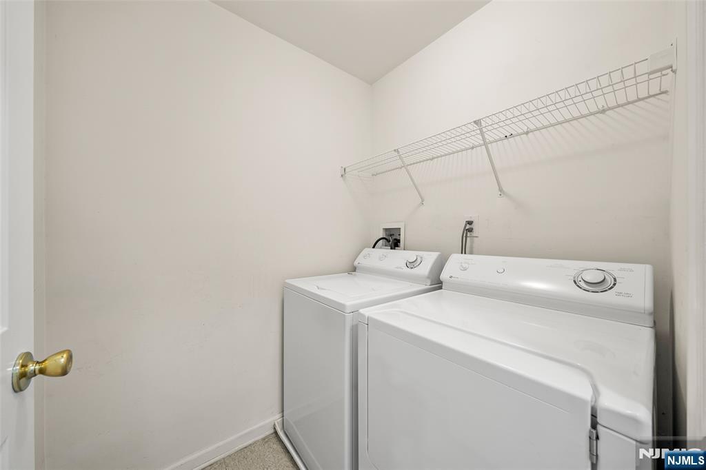 7 Woods Edge Road Old Tappan, NJ 07675 - Photo 23 of 32