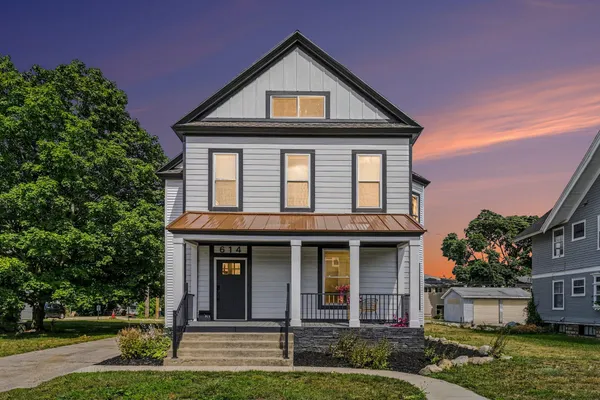 $785,000 | 614 Fairview Avenue Northeast, Grand Rapids, MI 49503