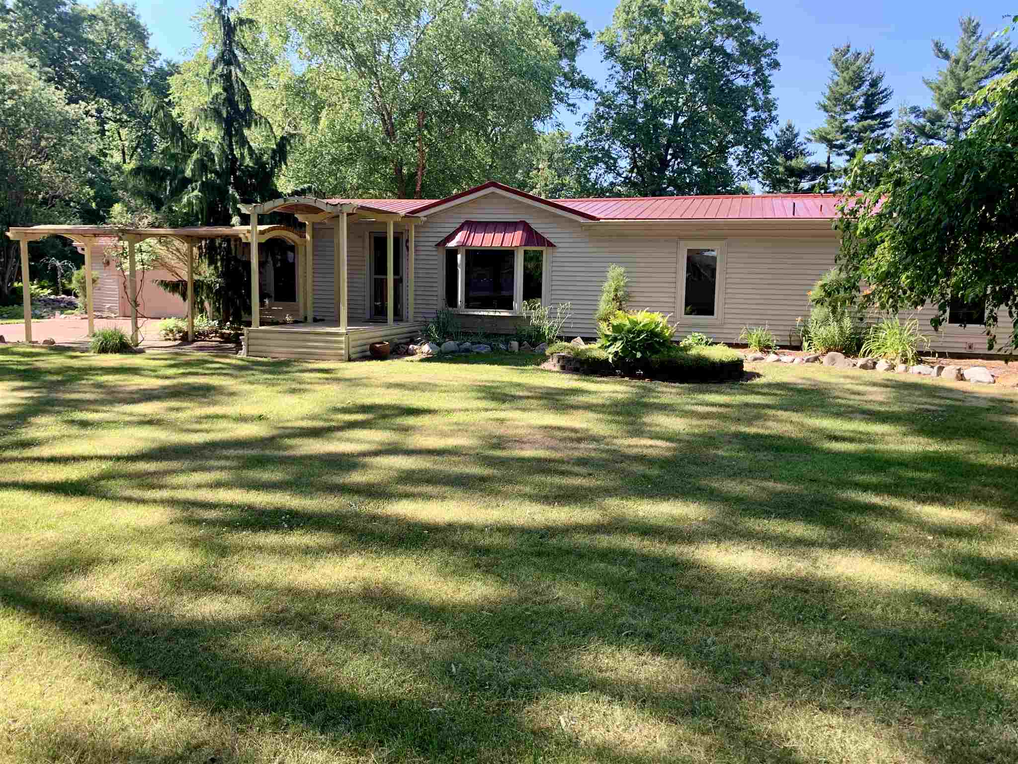 10147 Henry Road Osceola, IN 46561 - Photo 2 of 29 Gallery Image 2
