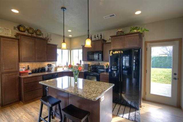 5205 North Avalon Road Spokane Valley, WA 99216 - Photo 6 of 9