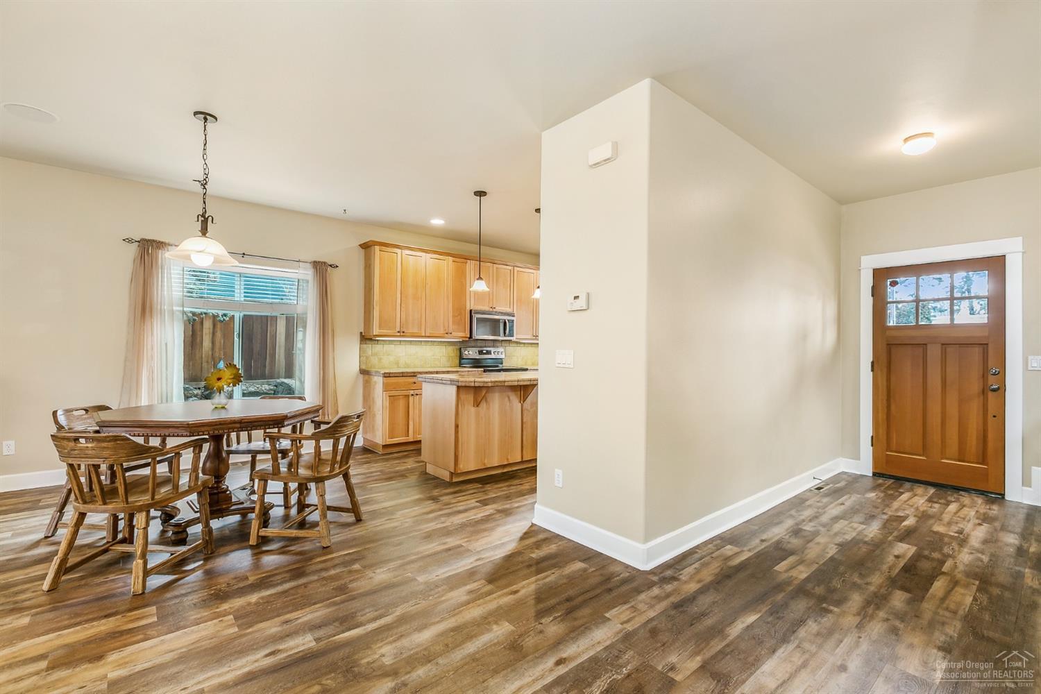 20374 Murphy Road Bend, OR 97702 - Photo 8 of 25 Additional Photo