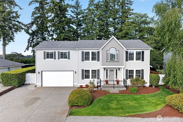 $1,095,000 | 2815 199th Ave Court East, Lake Tapps, WA 98391