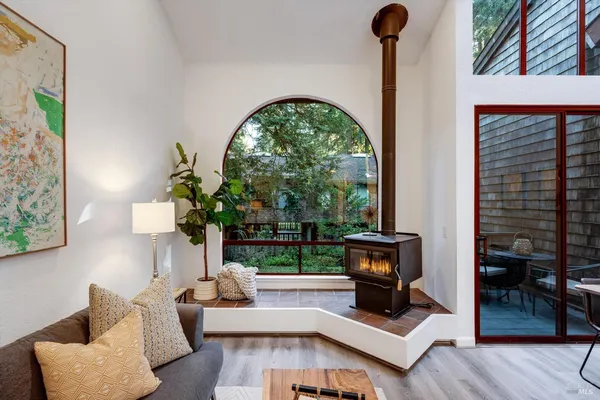 $419,000 | 14094 Sosna Way, Guerneville, CA 95446