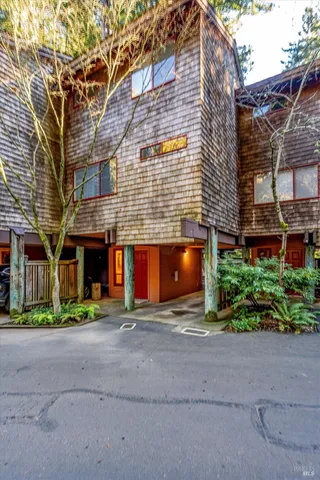 $469,000 | 14094 Sosna Way, Guerneville, CA 95446