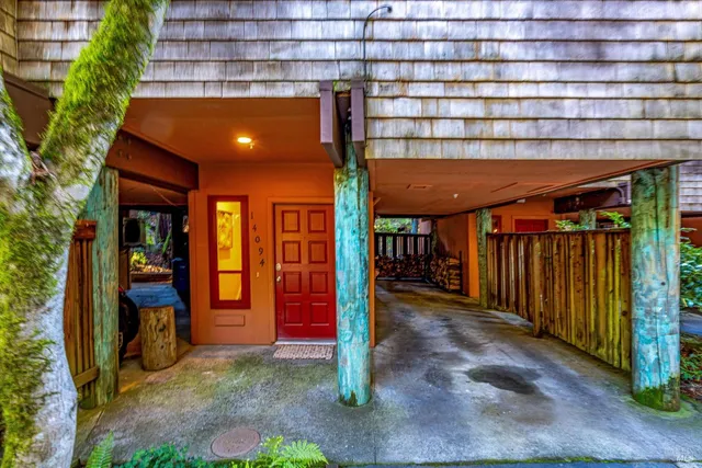 $469,000 | 14094 Sosna Way, Guerneville, CA 95446