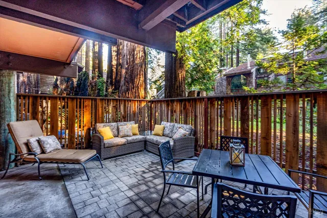 $469,000 | 14094 Sosna Way, Guerneville, CA 95446