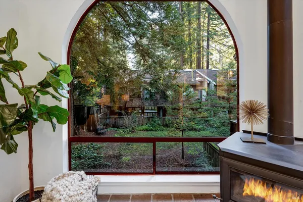 $419,000 | 14094 Sosna Way, Guerneville, CA 95446