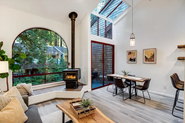 $419,000 | 14094 Sosna Way, Guerneville, CA 95446