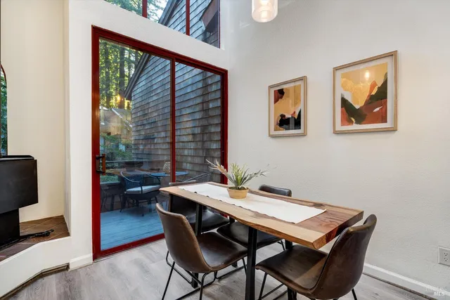 $469,000 | 14094 Sosna Way, Guerneville, CA 95446